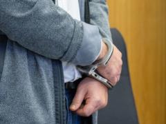 ГБР разоблачило правоохранителя, который торговал поддельными водительскими правами через интернет