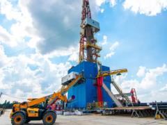 Bloomberg: Китай вложил в собственную добычу нефти и газа $468 млрд. И это только начало