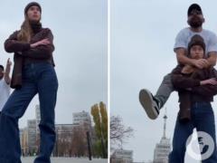 Бедняков запрыгнул на Свитолину и проехался на ней верхом в Харькове. Видео собрало 900 000 просмотров за сутки