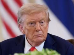Трамп теряет терпение, поскольку Ливан не разоружает террористов  Хезболлы  — WSJ