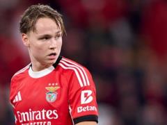The Benfica footballer is threatened with a lawsuit for expanding the video