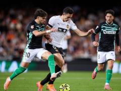 Valencia and Betis played in a draw