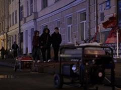 Украинцам предлагают деньги за подключение генераторов к мобильным станциям