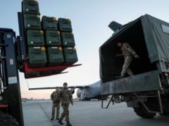 NATO denies the delay in the supply of American weapons to Ukraine