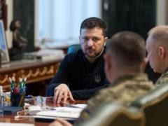 Зеленский: Сложно в Покровске и на Запорожье