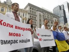 Среди школьников стремительно снижается уровень потребления украиноязычного интернет-контента — исследование
