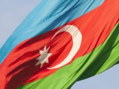 Азербайджан вызвал посла РФ из-за повреждения посольства в Киеве