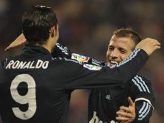 Van der Vaart: Ronaldo is the only partner whose member I have never seen