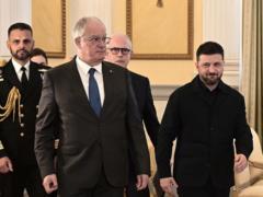 Зеленский прибыл в Афины