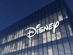 Disney оказался в центре скандала из-за планов внедрения ИИ на платформу