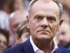 Диверсия на железной дороге Польши: Туск назвал украинцев подозреваемыми в сотрудничестве с ФСБ