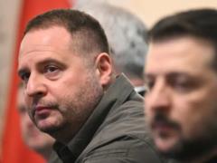 Железняк: Зеленский на встрече с депутатами вину в корупции не просто не признал, а даже говорить об этом не захотел