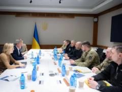 Буданов, Иващенко и Умеров обсудили  мирный  план с делегацией США: подробности