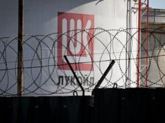 Бюджет России теряет сотни миллиардов рублей из-за санкций Трампа - СМИ