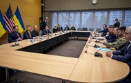 Начались переговоры представителей Украины и США - СМИ