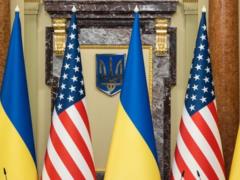 Украина согласилась на  мирный план  - СМИ