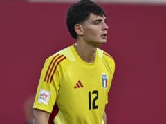 Milan are working on a new contract for young goalkeeper Longona