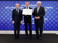 Кроос отримав Лицарський хрест ордену За заслуги перед ФРН на Сантьяго Бернабеу