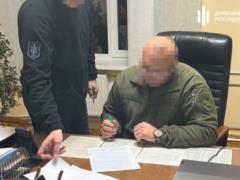 Руководителя колонии на Хмельниччине подозревают в получении  откатов 