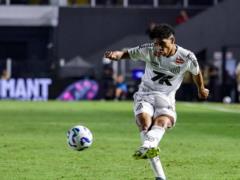 Barcelona, \u200b\u200bBayern and Chelsea are fighting for the 19th city of Santos