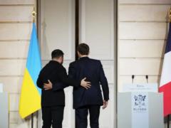 Зеленский о скандалах и переговорах:  Все влияет - и обстоятельства, и люди 