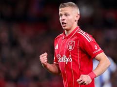 Zinchenko turned to train at the front group of Nottingham Forest