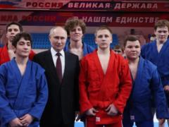 Вторая за неделю спортивная федерация сняла все ограничения с россиян