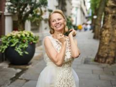 Памела Андерсон призналась, что хочет сменить фамилию