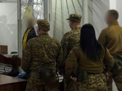 В Киеве осудили мужчину за развращение дочери и изнасилование падчерицы