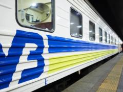 Украинцы могут проехать границу значительно быстрее: в каких поездах УЗ документы проверяют без остановок