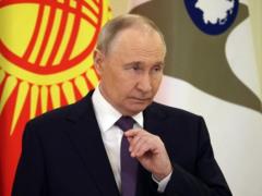 Российские генералы  рисуют  Путину победы - СМИ