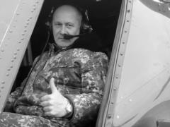 Совершил последний авиапрорыв на  Азовсталь : стало известно, кто погиб на борту украинского вертолета Ми-24.