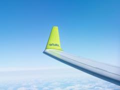 Крупная европейская авиакомпания готова возобновить рейсы в Украину: в какие города будеть летать