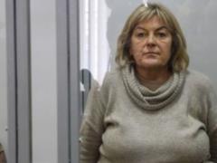Экс-главе Хмельницкой МСЭК Крупе продлили срок исполнения обязательств