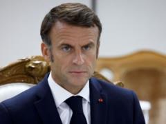 Макрон прокомментировал визовые санкции США