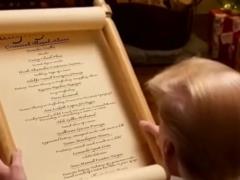 Белый дом накануне Рождества показал ролик, в котором Трамп зачитывал  список непослушных  мигрантов.