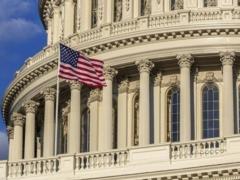 Сенаторы США осудили удары РФ по Украине на Рождество