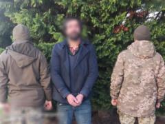 Пограничники задержали иностранца, который пешком добирался до Словакии