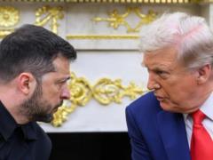 Трамп: У Зеленского ничего нет без моего одобрения