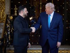 Зеленский предложил Трампу предоставить Украине гарантии на 30-50 лет