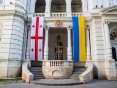 Грузия отправила Украине генераторы