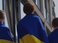  Пытались оторвать от Украины : из оккупации вернули группу подростков