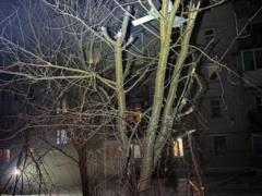 Российский дрон ударил по многоэтажке на Черниговщине