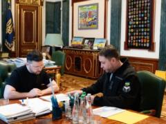Зеленский месяц уговаривал Буданова согласиться на должность главы ОП — FT