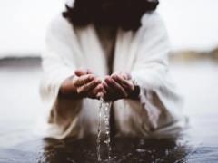 Крещение: традиции праздника