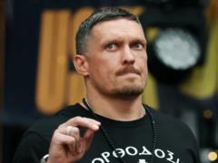  Давайте уважать друг друга : Усик поздравил украинцев с Рождеством 7 января и ответил критикам