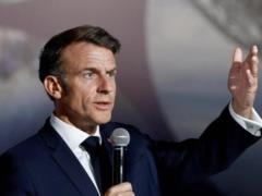 Макрон созывает Коалицию желающих в Елисейский дворец
