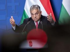 Орбан заявил, что Украина  заберет  у венгров две ежегодные бонусные пенсии