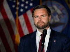 Танкер, задержанный США, притворялся российским для обхода санкций — Венс