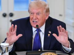 Трамп предложил РФ и Китаю покупать нефть у США